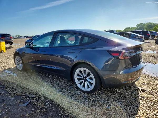 5YJ3E1EA9MF838492 2021 TESLA MODEL 3 - Image 2