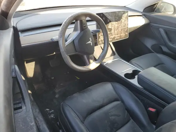 5YJ3E1EA9MF860511 2021 TESLA MODEL 3 - Image 8