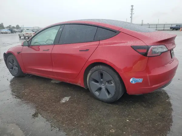 5YJ3E1EA9MF870214 2021 TESLA MODEL 3 - Image 2