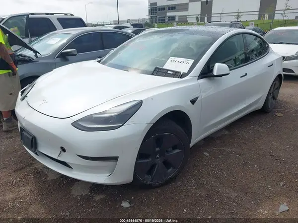 5YJ3E1EA9MF871895 2021 TESLA MODEL 3 - Image 2