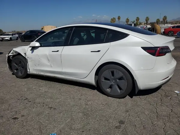 5YJ3E1EA9MF873405 2021 TESLA MODEL 3 - Image 2
