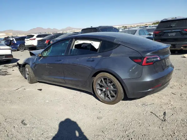 5YJ3E1EA9MF878247 2021 TESLA MODEL 3 - Image 2