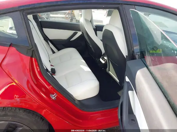 5YJ3E1EA9MF908444 2021 TESLA MODEL 3 - Image 8