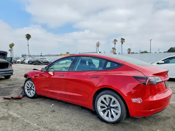 5YJ3E1EA9MF920108 2021 TESLA MODEL 3 - Image 2