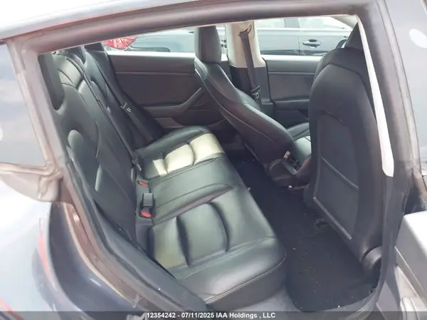 5YJ3E1EA9MF920206 2021 TESLA MODEL 3 - Image 8