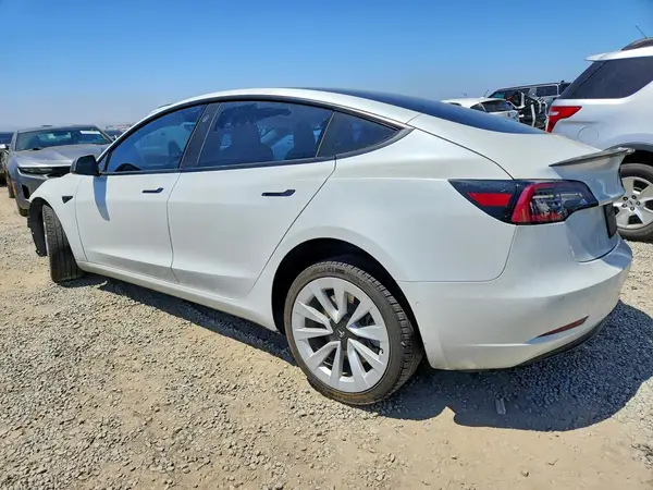 5YJ3E1EA9MF921548 2021 TESLA MODEL 3 - Image 2