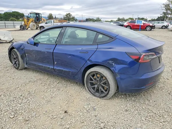 5YJ3E1EA9MF922764 2021 TESLA MODEL 3 - Image 2
