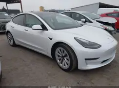 5YJ3E1EA9MF927804 2021 TESLA MODEL 3