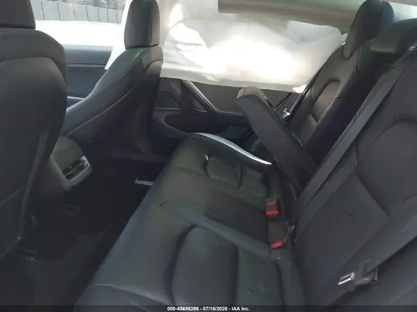 5YJ3E1EA9MF928452 2021 TESLA MODEL 3 - Image 8