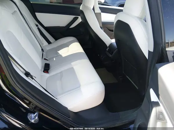 5YJ3E1EA9MF928774 2021 TESLA MODEL 3 - Image 8