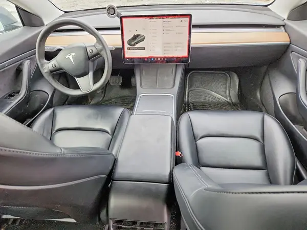 5YJ3E1EA9MF930220 2021 TESLA MODEL 3 - Image 8