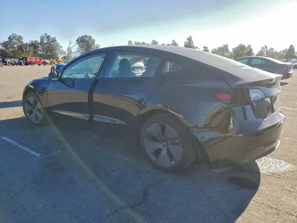 5YJ3E1EA9MF941265 2021 TESLA MODEL 3 - Image 2