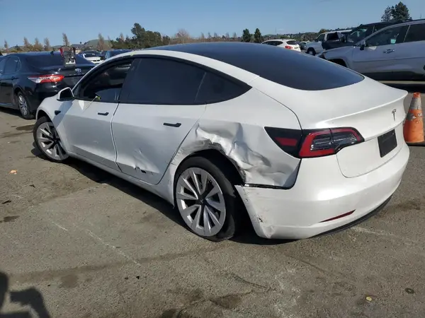 5YJ3E1EA9MF961676 2021 TESLA MODEL 3 - Image 2