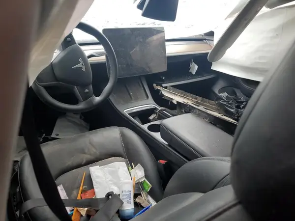 5YJ3E1EA9MF969079 2021 TESLA MODEL 3 - Image 8