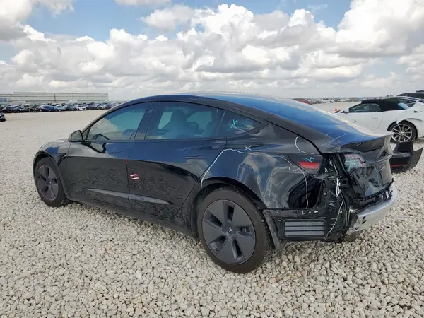 5YJ3E1EA9MF973178 2021 TESLA MODEL 3 - Image 2