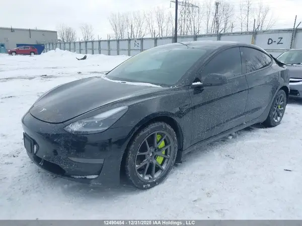 5YJ3E1EA9MF986657 2021 TESLA MODEL 3 - Image 2