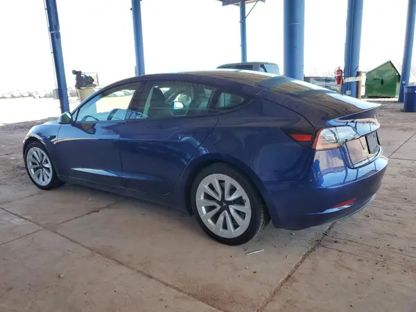5YJ3E1EA9MF987923 2021 TESLA MODEL 3 - Image 2