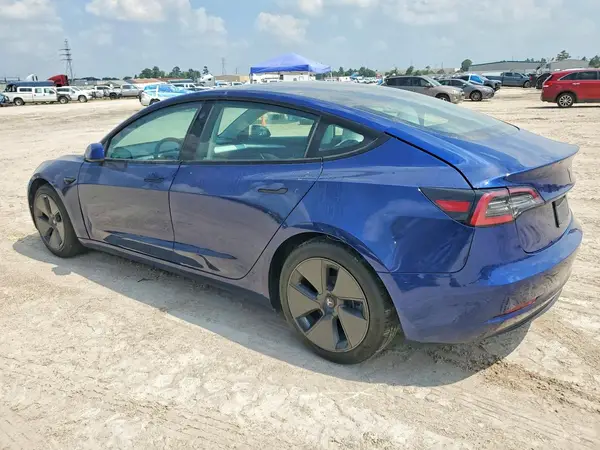 5YJ3E1EA9MF989798 2021 TESLA MODEL 3 - Image 2