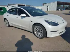 5YJ3E1EA9MF996010 2021 TESLA MODEL 3