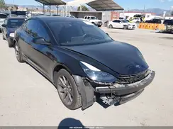 5YJ3E1EA9NF108339 2022 TESLA MODEL 3