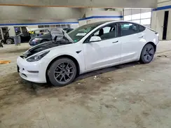 5YJ3E1EA9NF110527 2022 TESLA MODEL 3