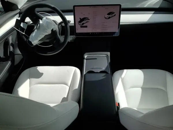 5YJ3E1EA9NF131636 2022 TESLA MODEL 3 - Image 8