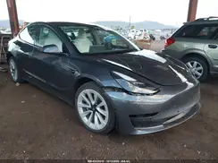 5YJ3E1EA9NF136478 2022 TESLA MODEL 3