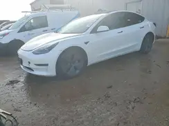 5YJ3E1EA9NF153247 2022 TESLA MODEL 3
