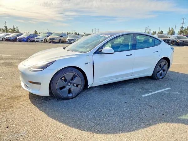 5YJ3E1EA9NF157153 2022 TESLA MODEL 3 - Image 1