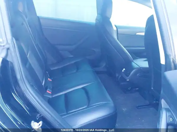 5YJ3E1EA9NF168704 2022 TESLA MODEL 3 - Image 8