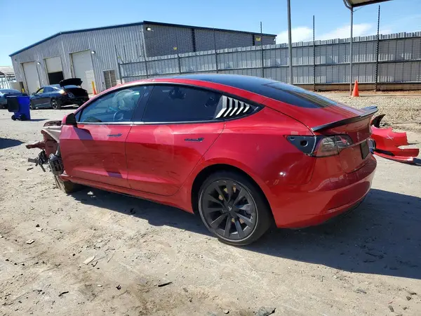 5YJ3E1EA9NF184885 2022 TESLA MODEL 3 - Image 2