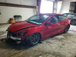 5YJ3E1EA9NF185390 2022 TESLA MODEL 3