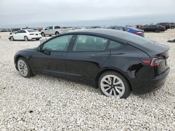 5YJ3E1EA9NF185664 2022 TESLA MODEL 3 - Image 2