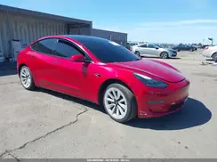 5YJ3E1EA9NF186331 2022 TESLA MODEL 3