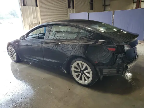 5YJ3E1EA9NF187723 2022 TESLA MODEL 3 - Image 2