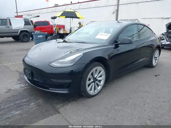 5YJ3E1EA9NF188287 2022 TESLA MODEL 3 - Image 2