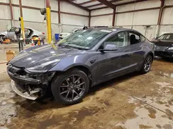 5YJ3E1EA9NF188743 2022 TESLA MODEL 3