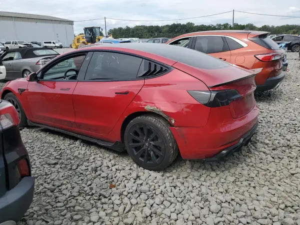 5YJ3E1EA9NF190136 2022 TESLA MODEL 3 - Image 2