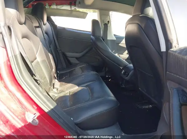 5YJ3E1EA9NF194784 2022 TESLA MODEL 3 - Image 8