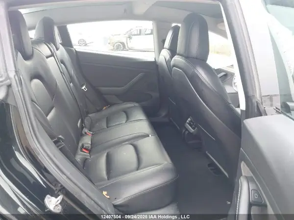 5YJ3E1EA9NF205461 2022 TESLA MODEL 3 - Image 8