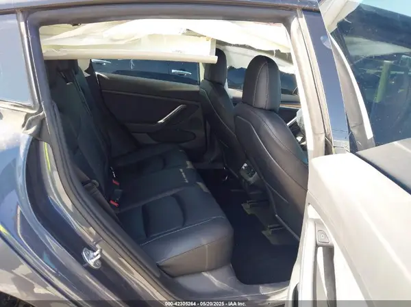 5YJ3E1EA9NF212412 2022 TESLA MODEL 3 - Image 8