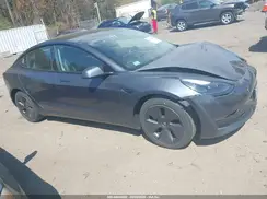 5YJ3E1EA9NF231803 2022 TESLA MODEL 3