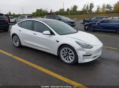 5YJ3E1EA9NF258032 2022 TESLA MODEL 3