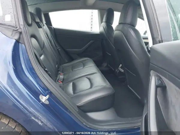 5YJ3E1EA9NF258158 2022 TESLA MODEL 3 - Image 8
