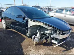 5YJ3E1EA9NF286123 2022 TESLA MODEL 3