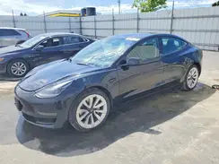 5YJ3E1EA9NF287160 2022 TESLA MODEL 3
