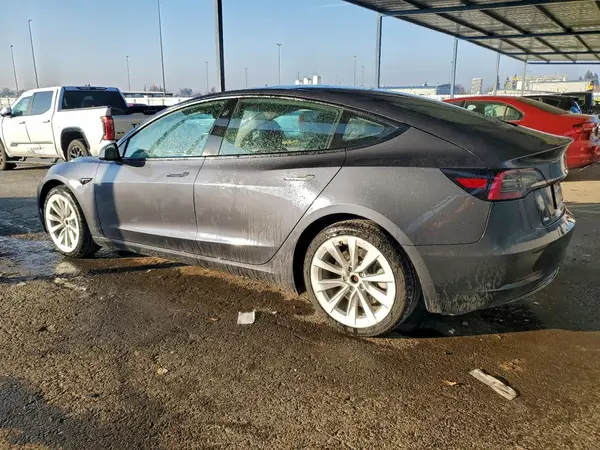 5YJ3E1EA9NF287806 2022 TESLA MODEL 3 - Image 2