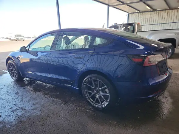 5YJ3E1EA9NF288485 2022 TESLA MODEL 3 - Image 2