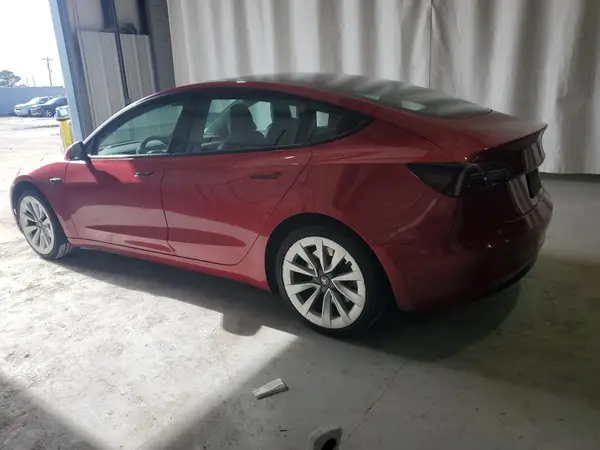 5YJ3E1EA9NF288776 2022 TESLA MODEL 3 - Image 2