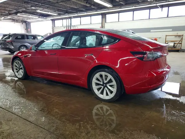 5YJ3E1EA9NF290365 2022 TESLA MODEL 3 - Image 2